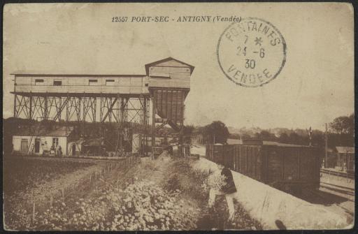 La gare de "Port-Sec".